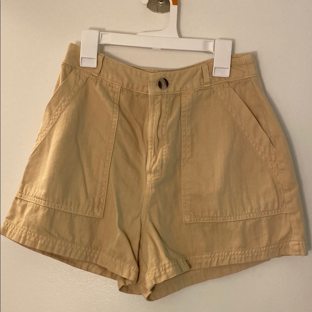 Universal Thread Khaki Women's Shorts